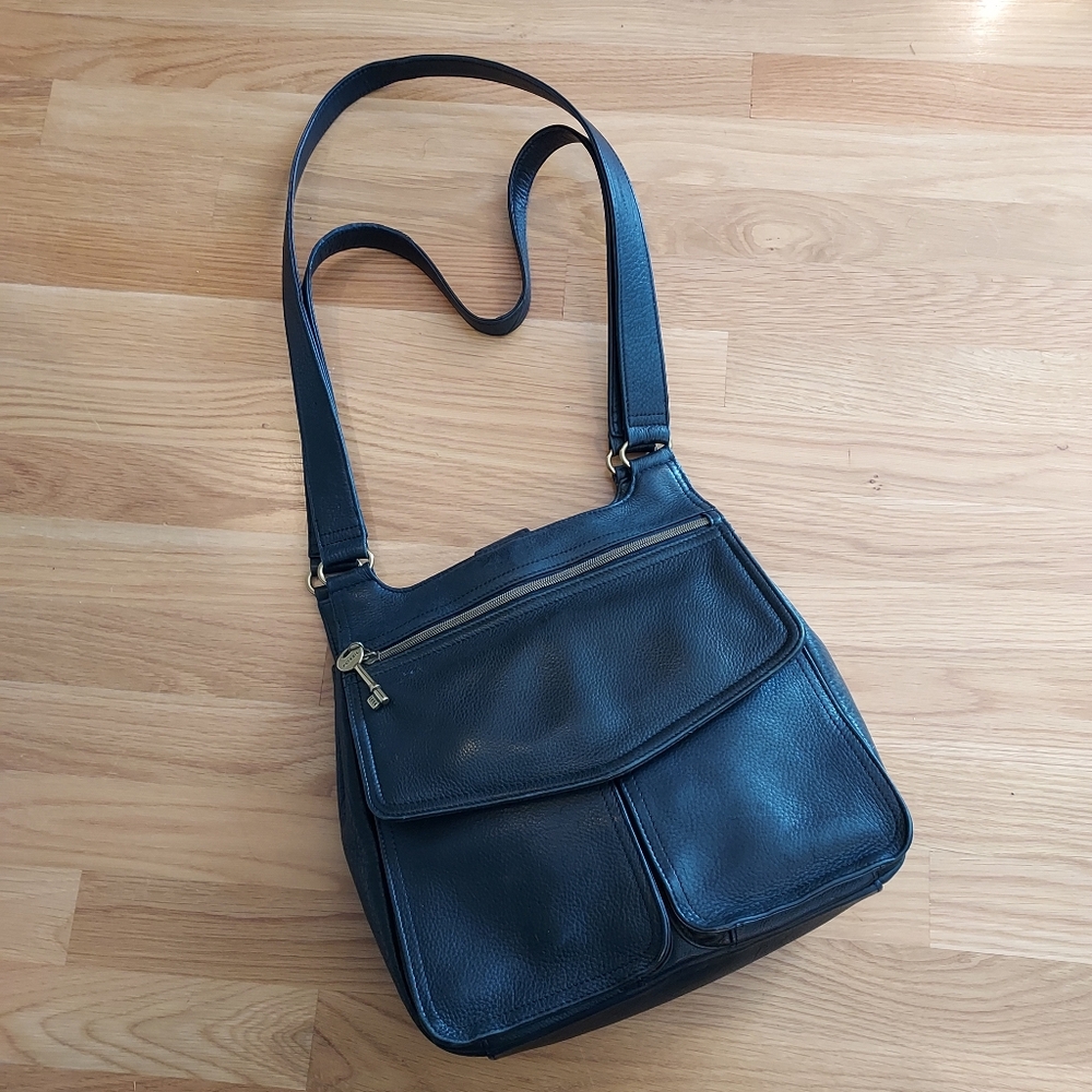 Fossil Black Leather Shoulder Crossbody Bag